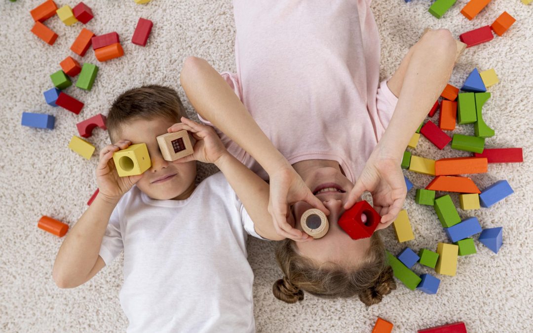 Giocare per crescere e stabilire relazioni con il mondo