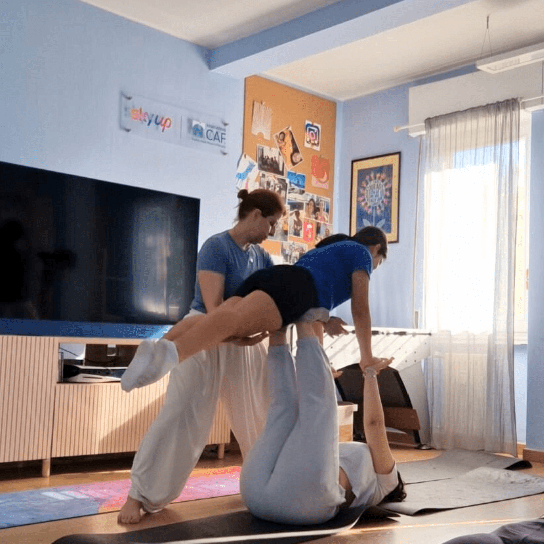 yoga - sport - bambini e ragazzi - Associazione CAF
